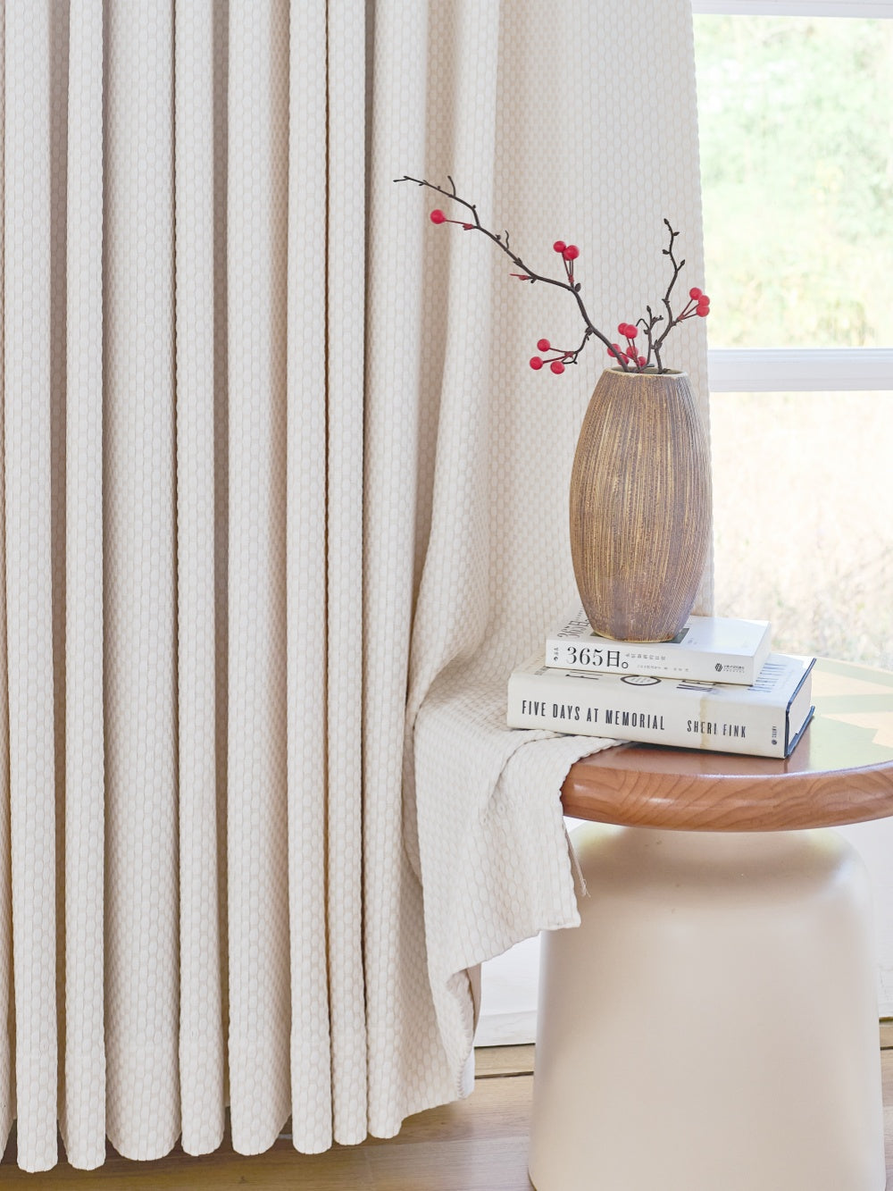 Thermal curtains "Pearl Drops" in elegant pearl-inspired design, blocking noise, heat, and light.