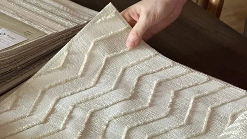 How to Evaluate the Quality of Curtain fabric & Shades Using Swatches