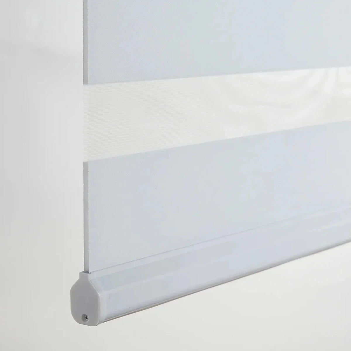 Cordless zebra blinds with dual-layer light control and privacy for large living spaces