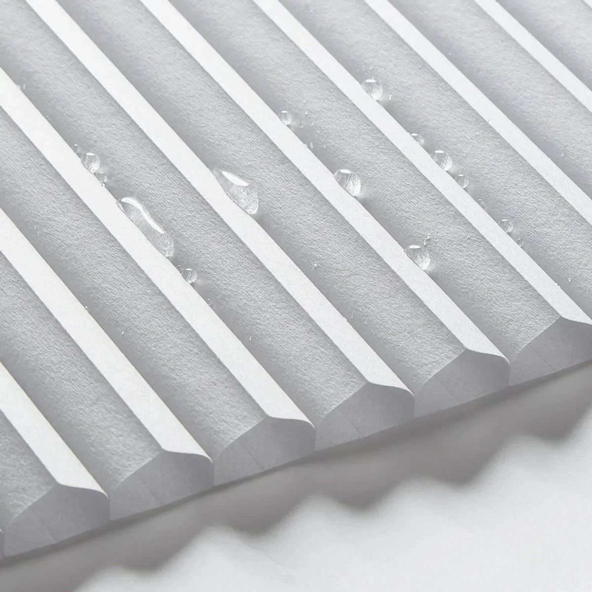 Waterproof cordless 1-inch honeycomb bathroom blinds with mold-resistant fabric and thermal insulation